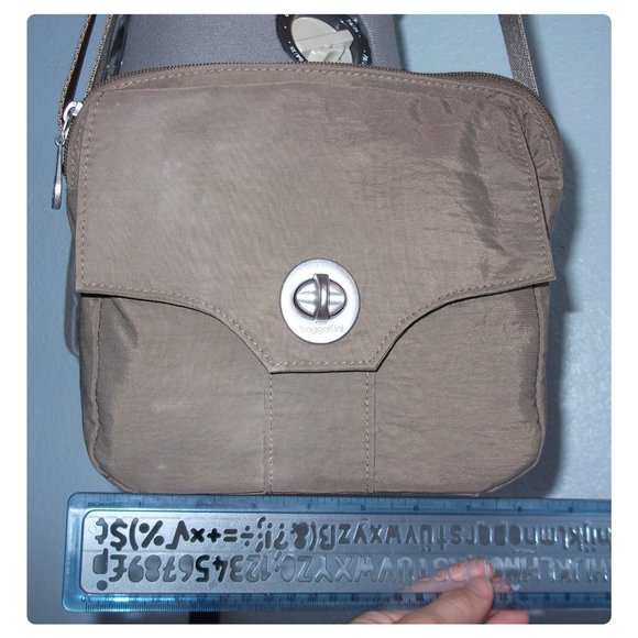 Baggallini Brown Crossbody Bagg Tote Satchel Purse - Picture 6 of 13